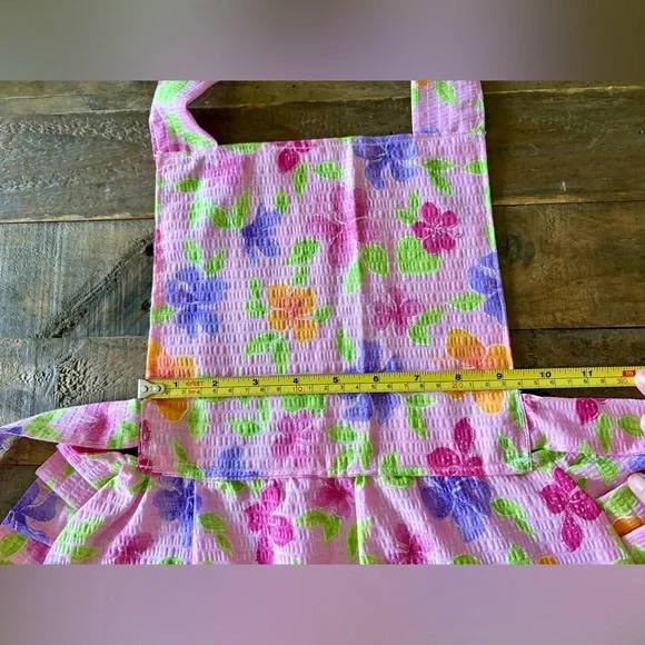 Pink Floral Ruffled Apron - Picture 3 of 4